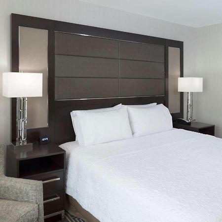 Hampton Inn & Suites Bridgewater, Nj Экстерьер фото